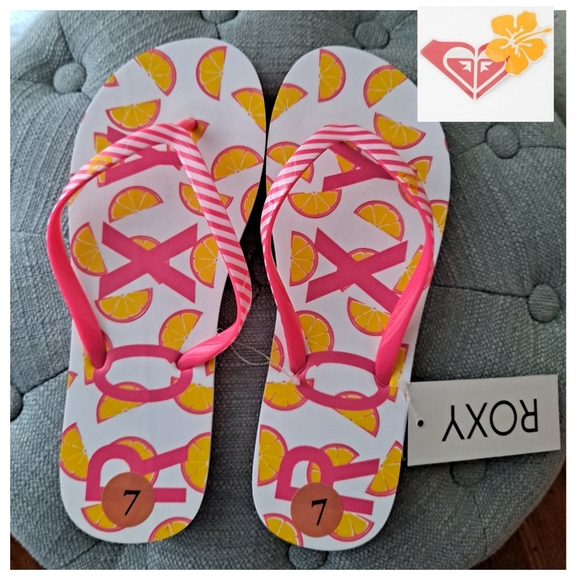 SOLDđź’•Roxy Simba Love V Flip Flop Sandals